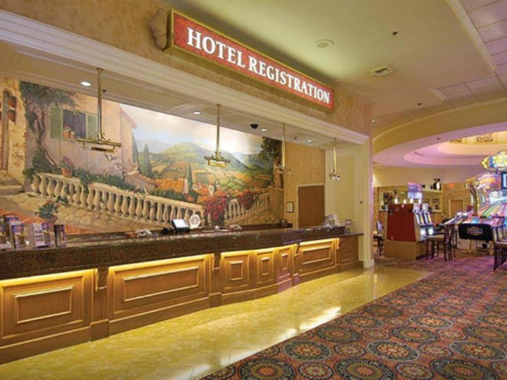 Suncoast Hotel And Casino Las Vegas Esterno foto