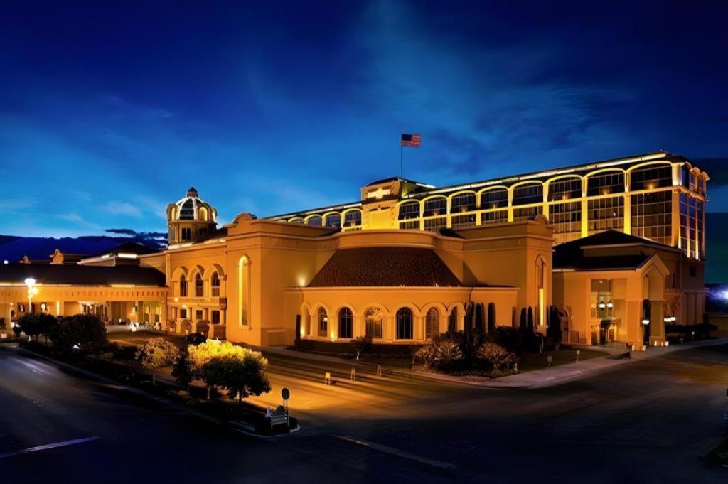 Suncoast Hotel And Casino Las Vegas Esterno foto